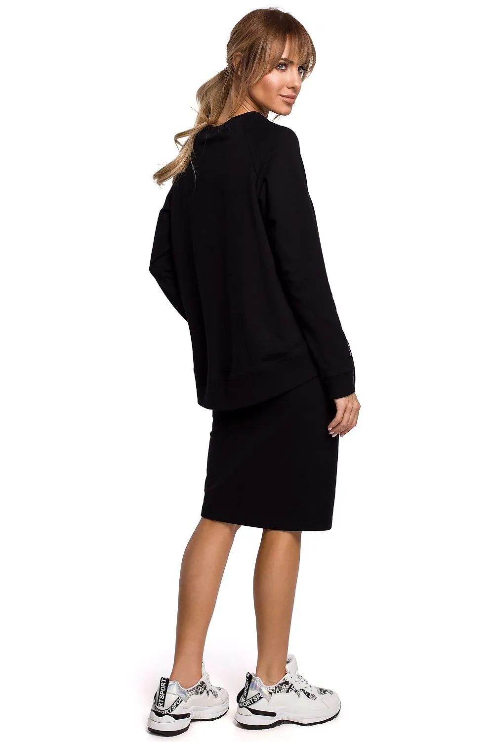 Chic Sweatshirt-Style Pencil Skirt for Sporty Elegance