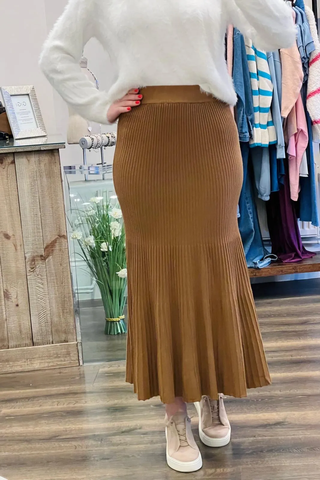 Knitted Ribbed Skirt