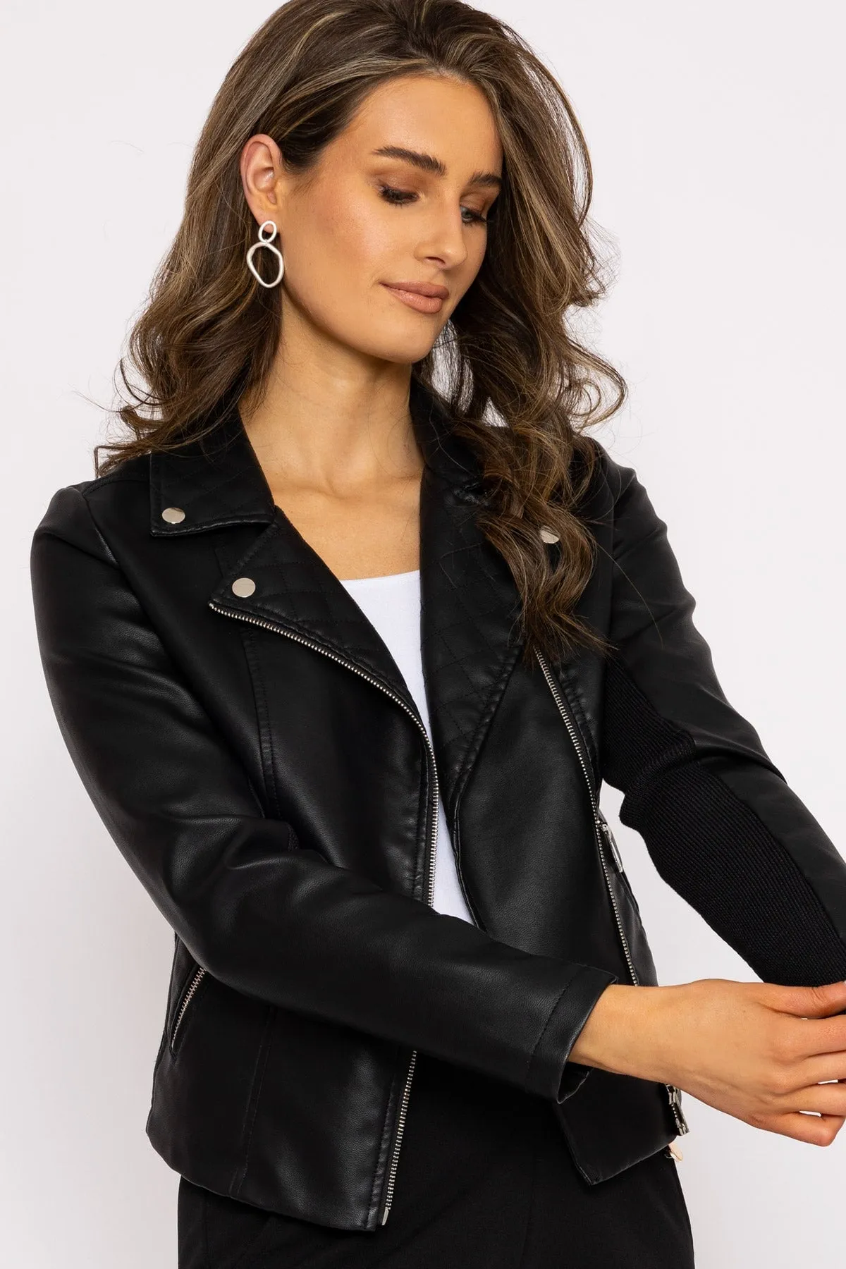 Quilted Side Zip Jacket in Black