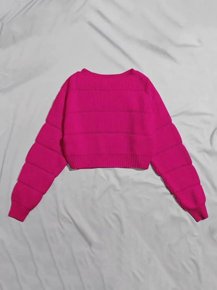 Round Neck Short Pullover Sweater